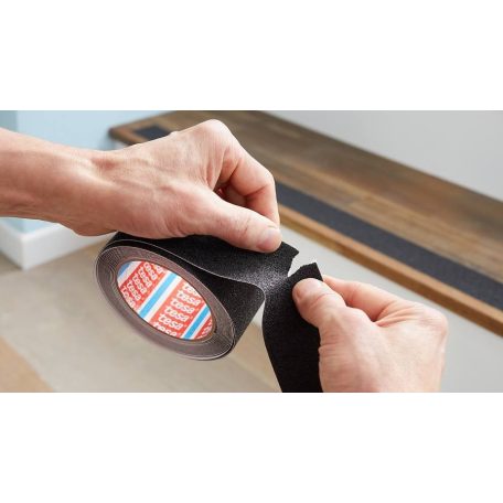 TESA Csúszásgátló szalag, átlátszó 25mm x 5m